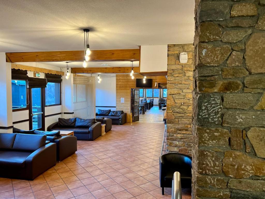 Hôtel Skiazur-Le Piolet Saint-Martin-de-Belleville Extérieur photo